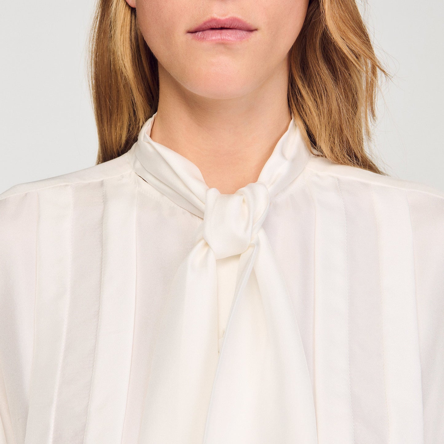 Ambra Silk Lavallière Shirt Ecru