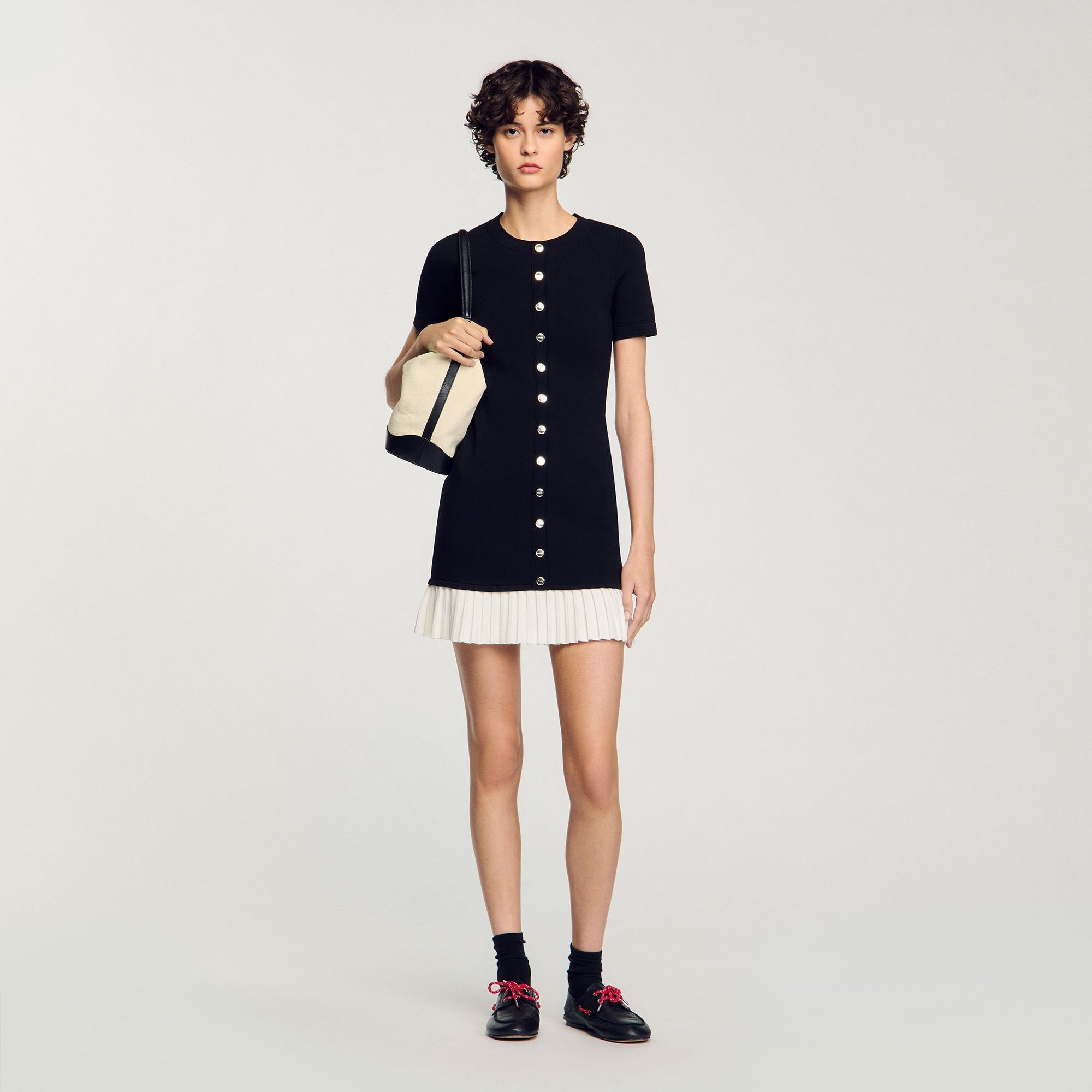 Short Knit Dress With Ruffle Black / Ecru