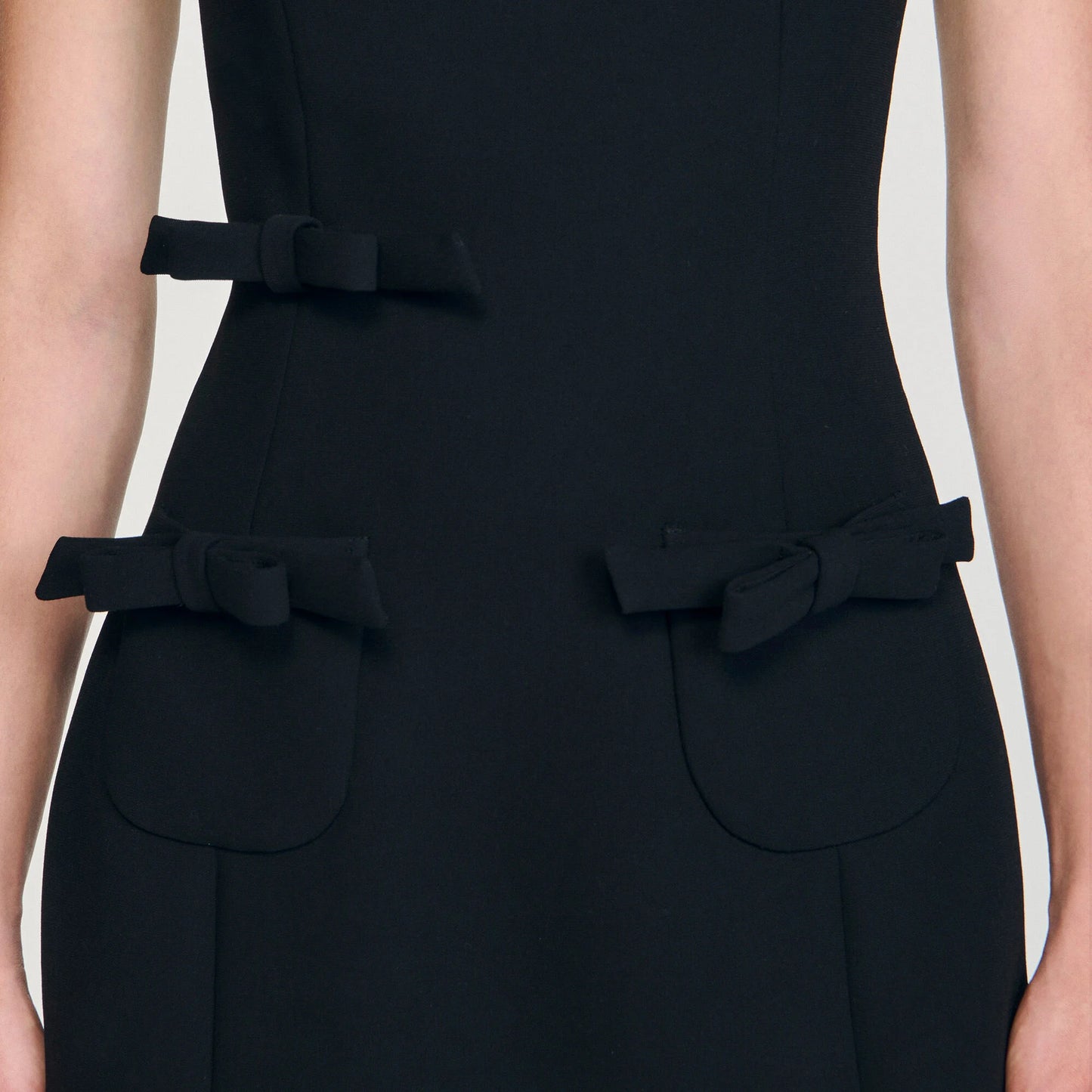 Alessia Short Dress With Bows Black