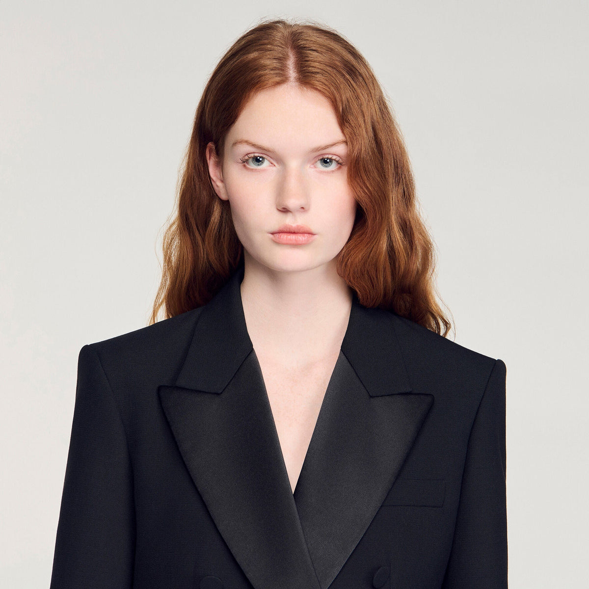 Moncea Tuxedo Jacket With Satin Collar Black