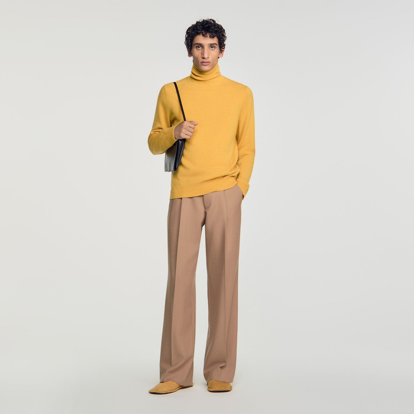 Cashmere Turtleneck Roll neck cashmere jumper Mustard