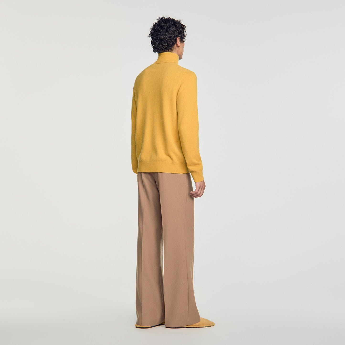 Cashmere Turtleneck Roll neck cashmere jumper Mustard