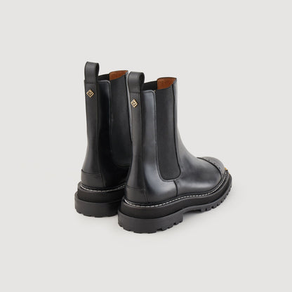 Ankle Boots With Notched Sole Black