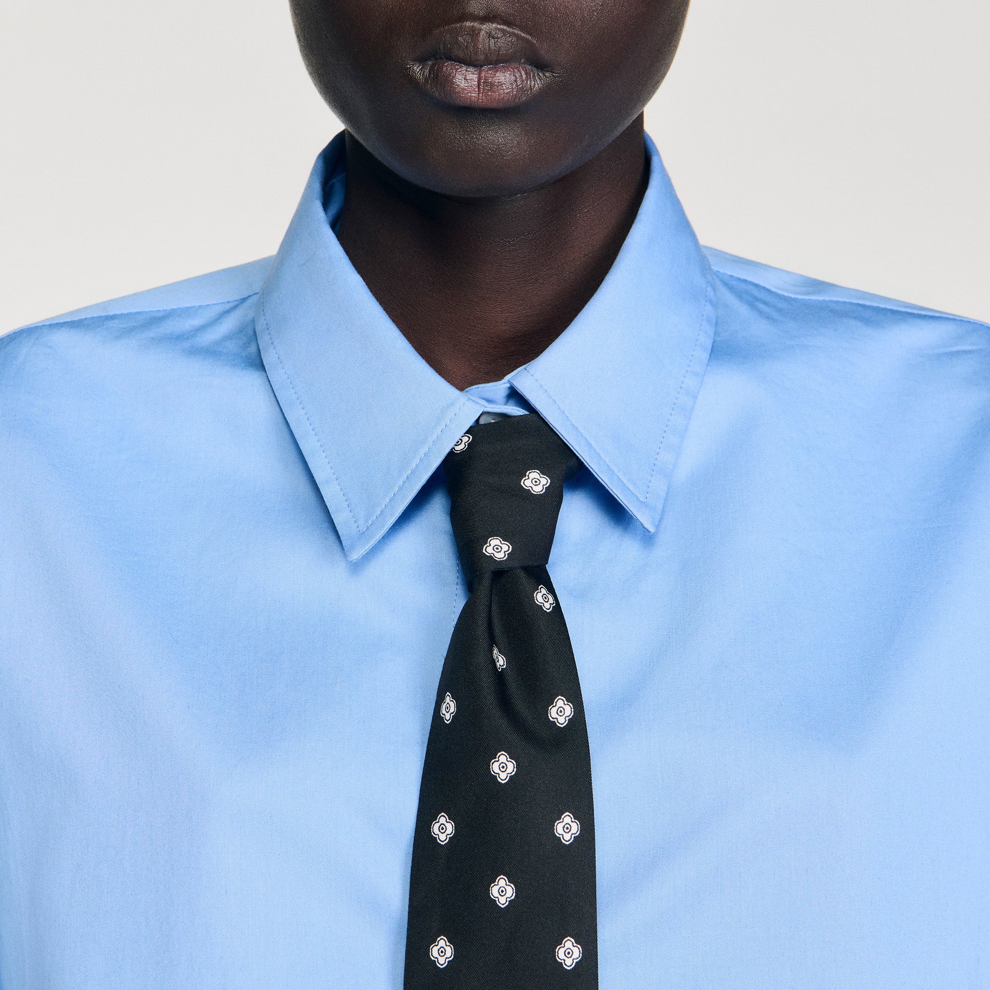 Seraphine Cropped Shirt With Detachable Tie Blue