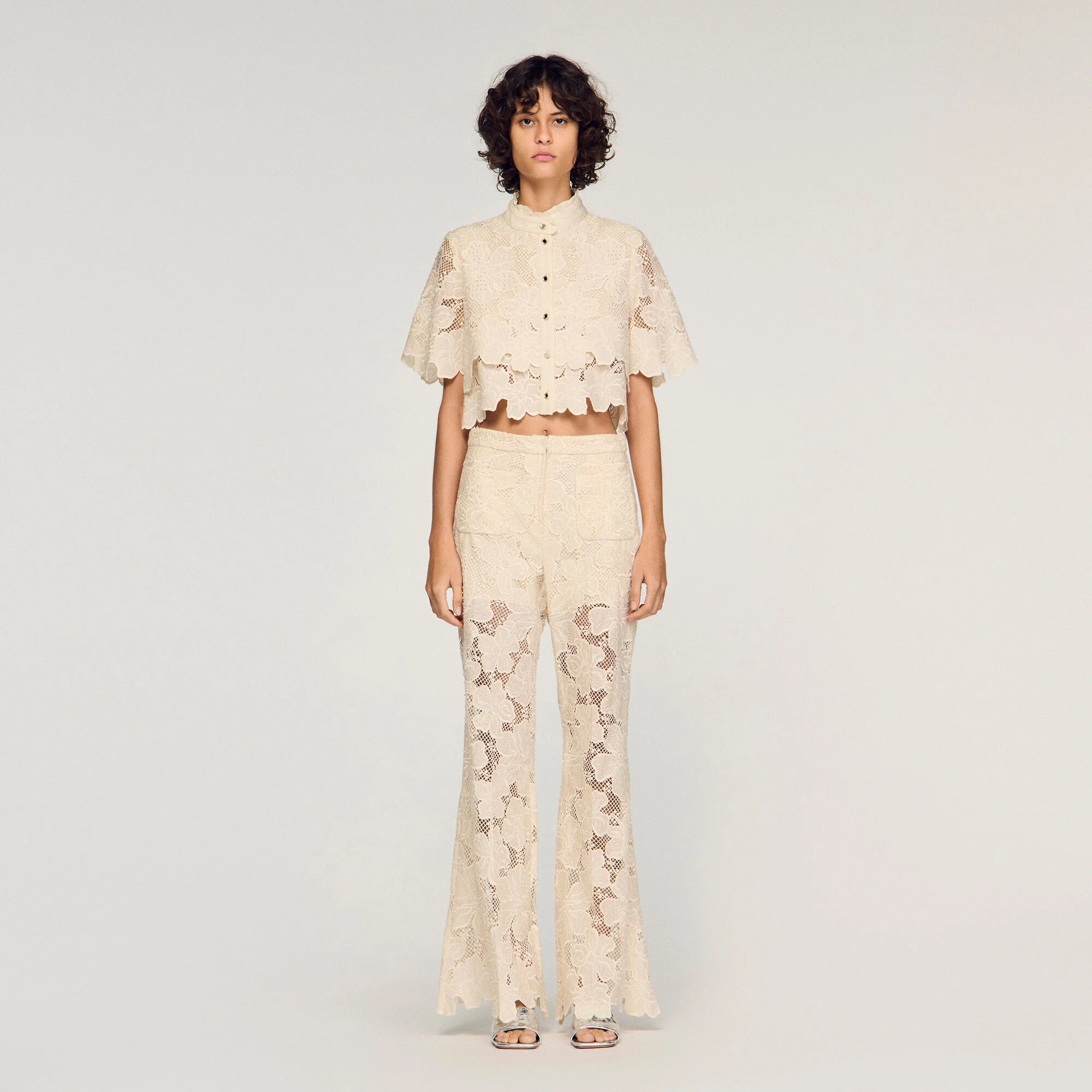 Ame Cropped Floral Guipure Shirt Ecru