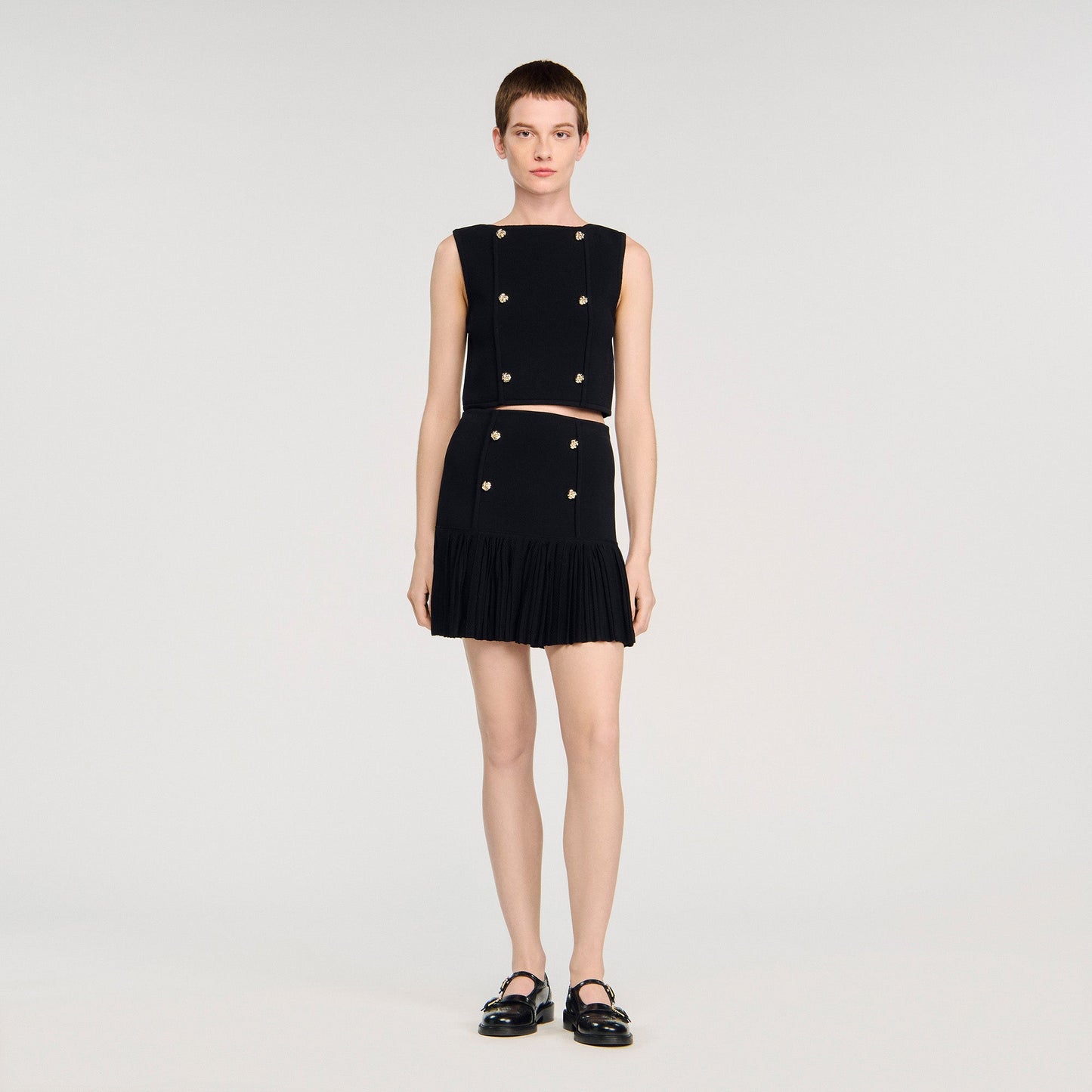 Short Pleated Knit Skirt Black