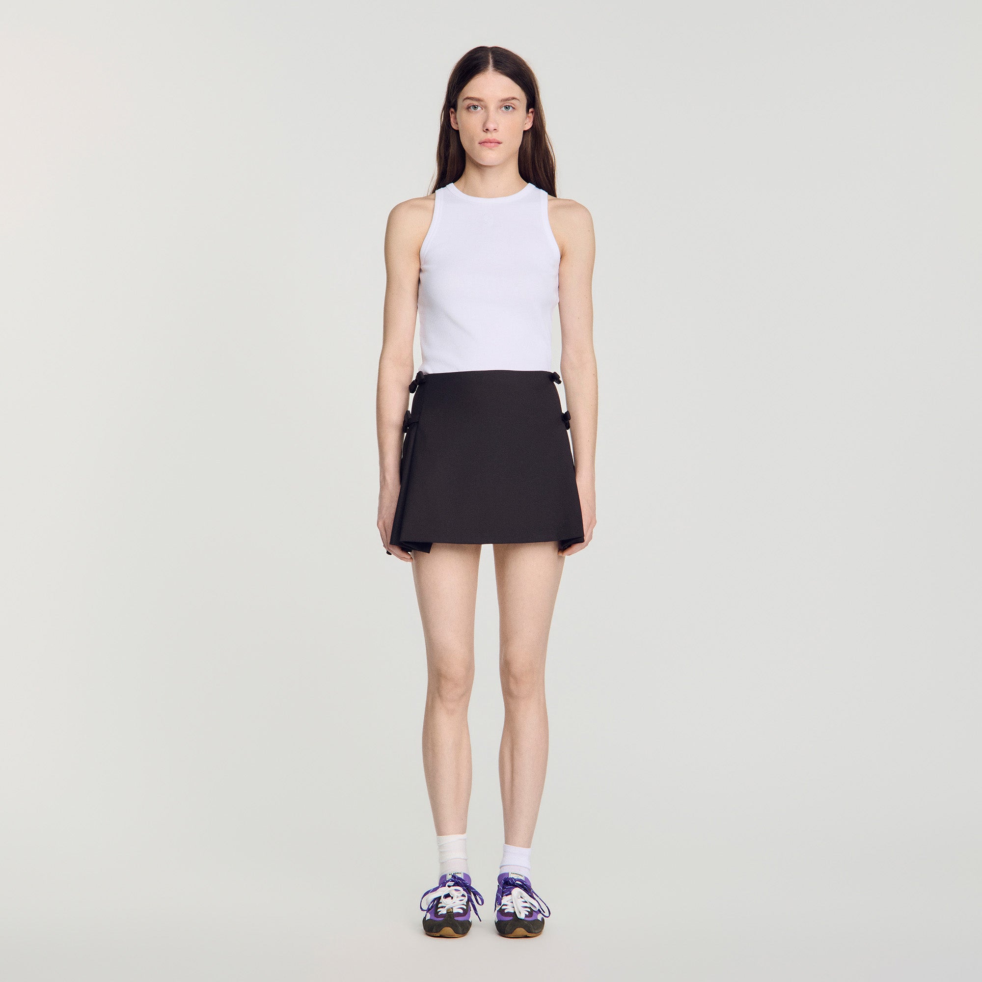 Cedriala Short pleated wool skirt Brown