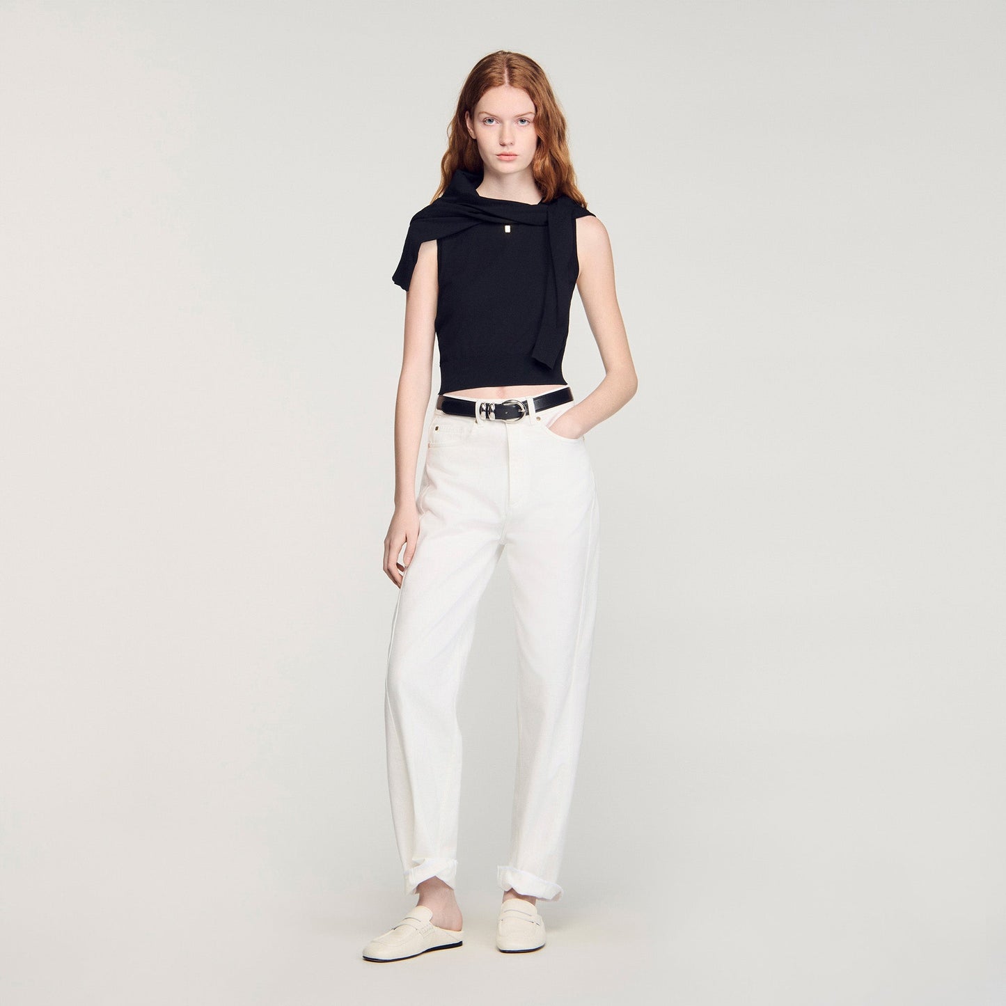 Timeo Sleeveless Short Knit Jumper Black