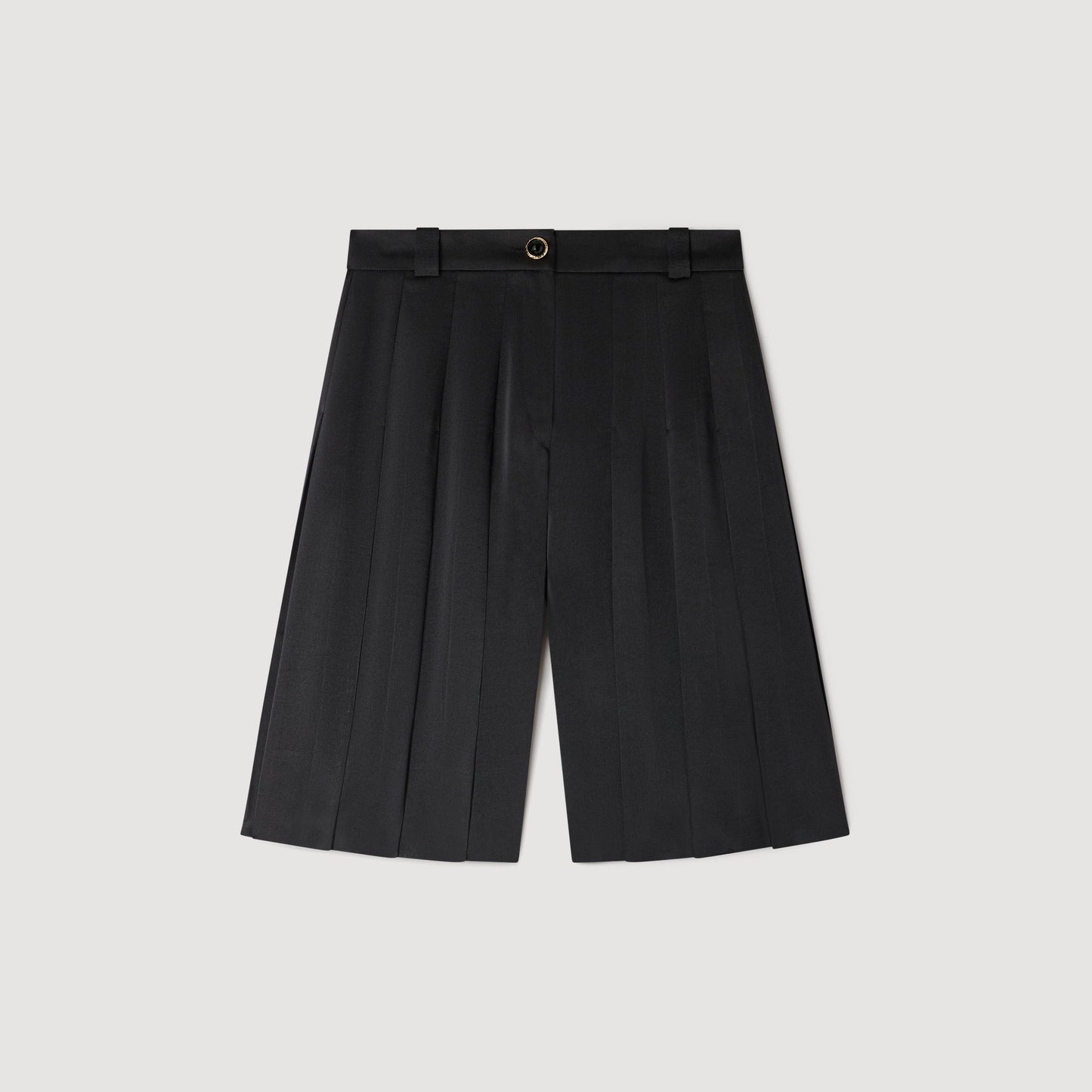 Fennelisse Long High-Waisted Pleated Shorts Black