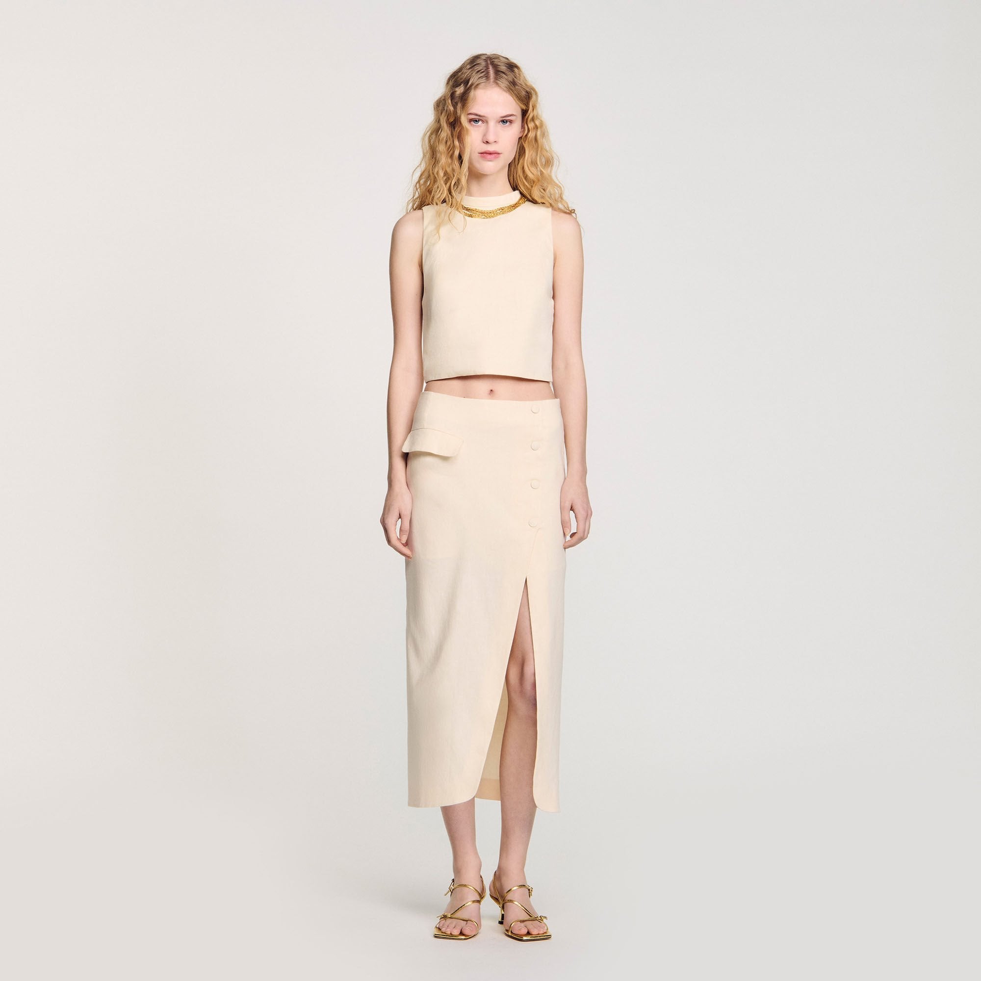Ecru Knit Crop Top With Necklace