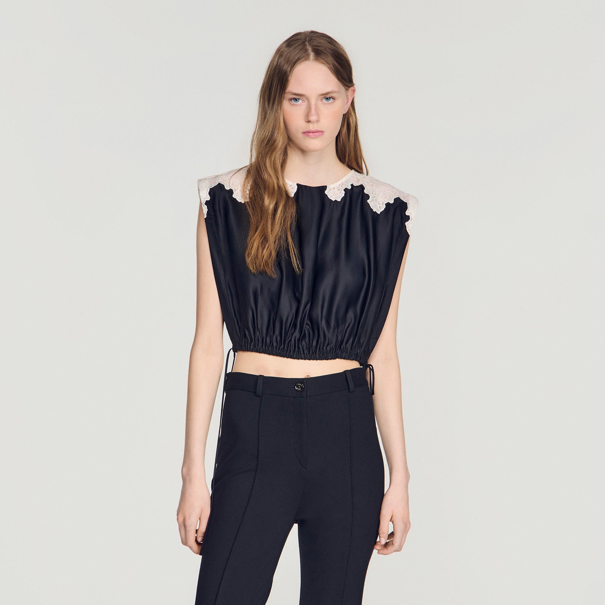 Poesie Contrast Lace Crop Top Black / Ecru