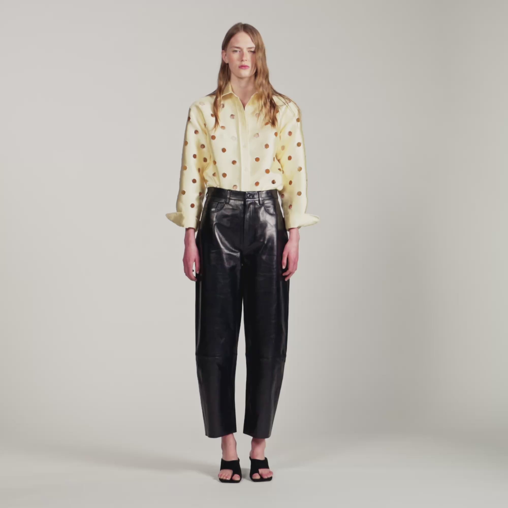 Neo Leather barrel-leg trousers Black