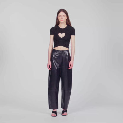 تيشيرت Lovejoy Ruched cropped بتصميم قلب باللون الأسود