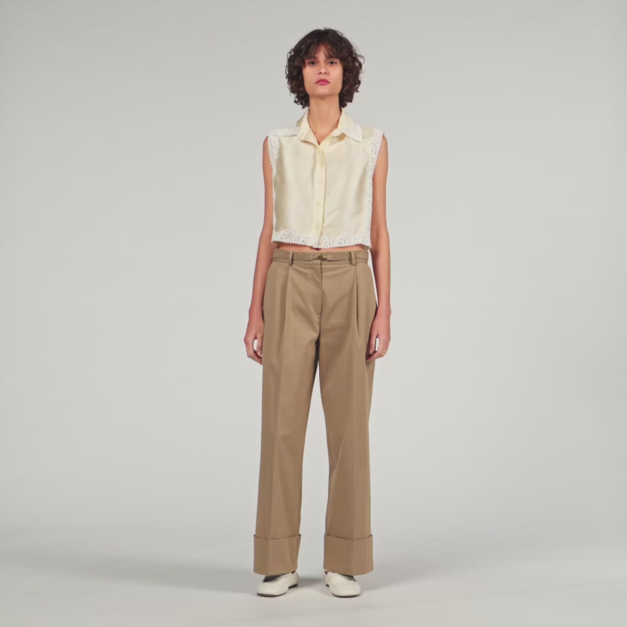 Marielle Cropped Shirt With Lace Details Ecru